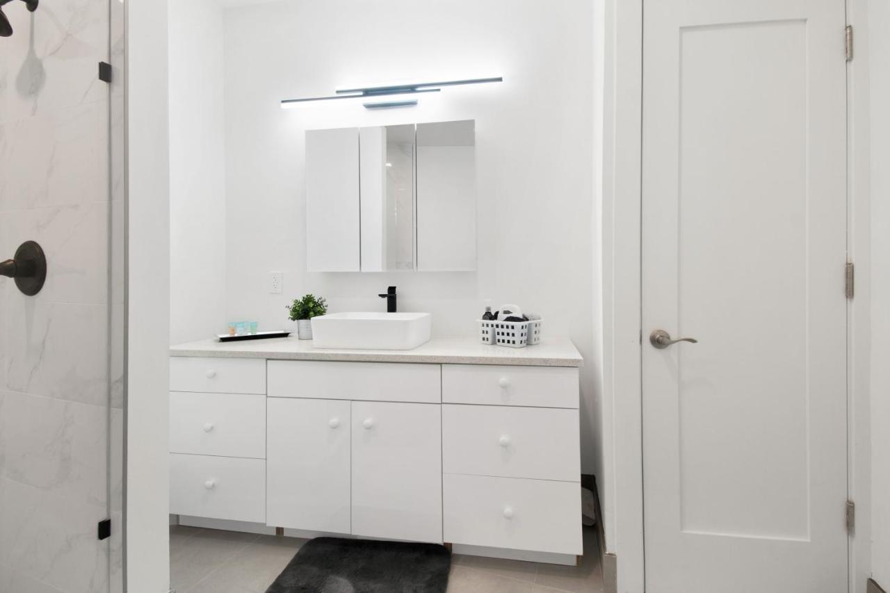Nest Away 2 Queen Near Ewr-Penn- Free Parking Apartment Newark Exterior photo